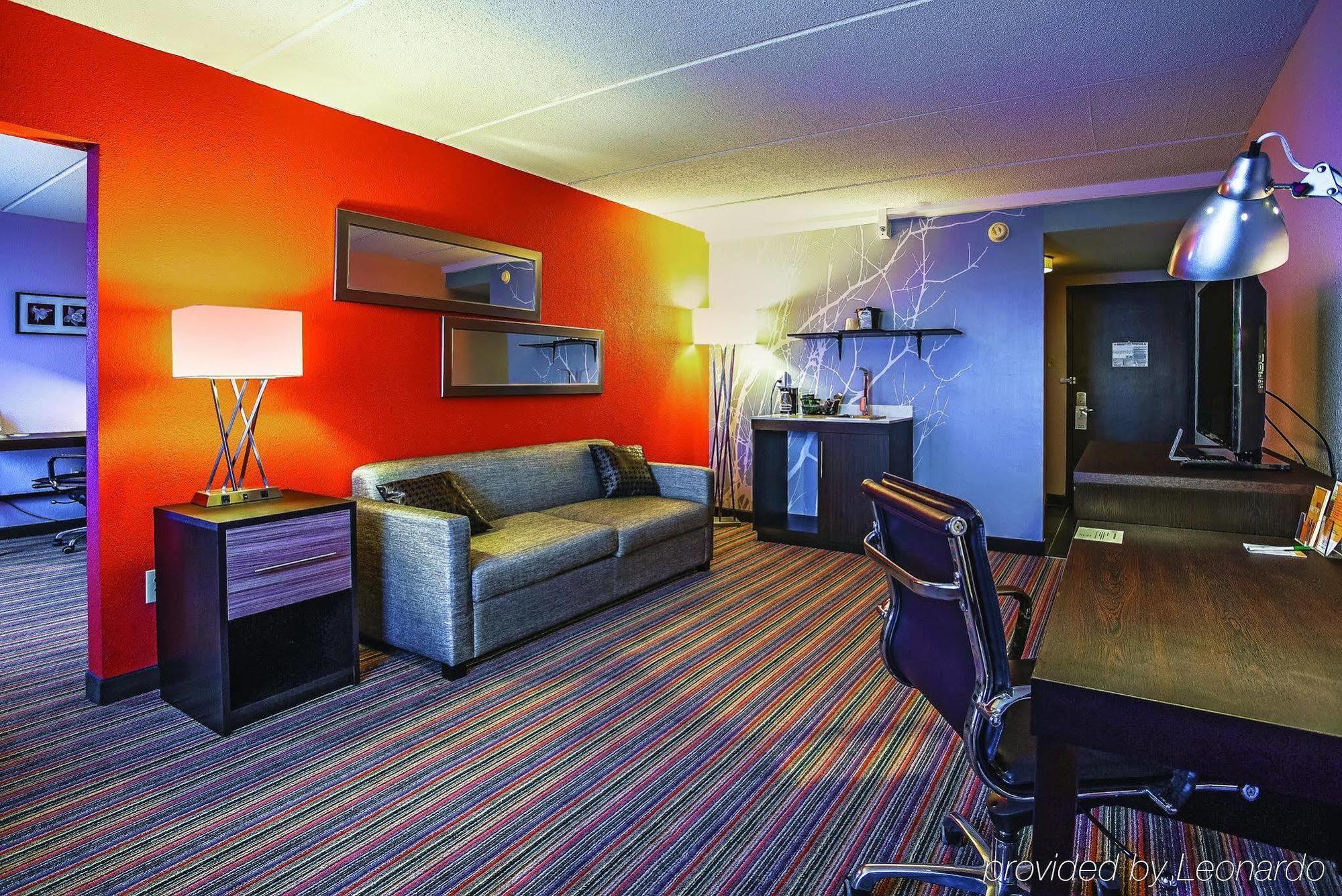 Holiday Inn & Suites Philadelphia-Runnemede/Exit 3-New Jersey Turnpike Eksteriør bilde