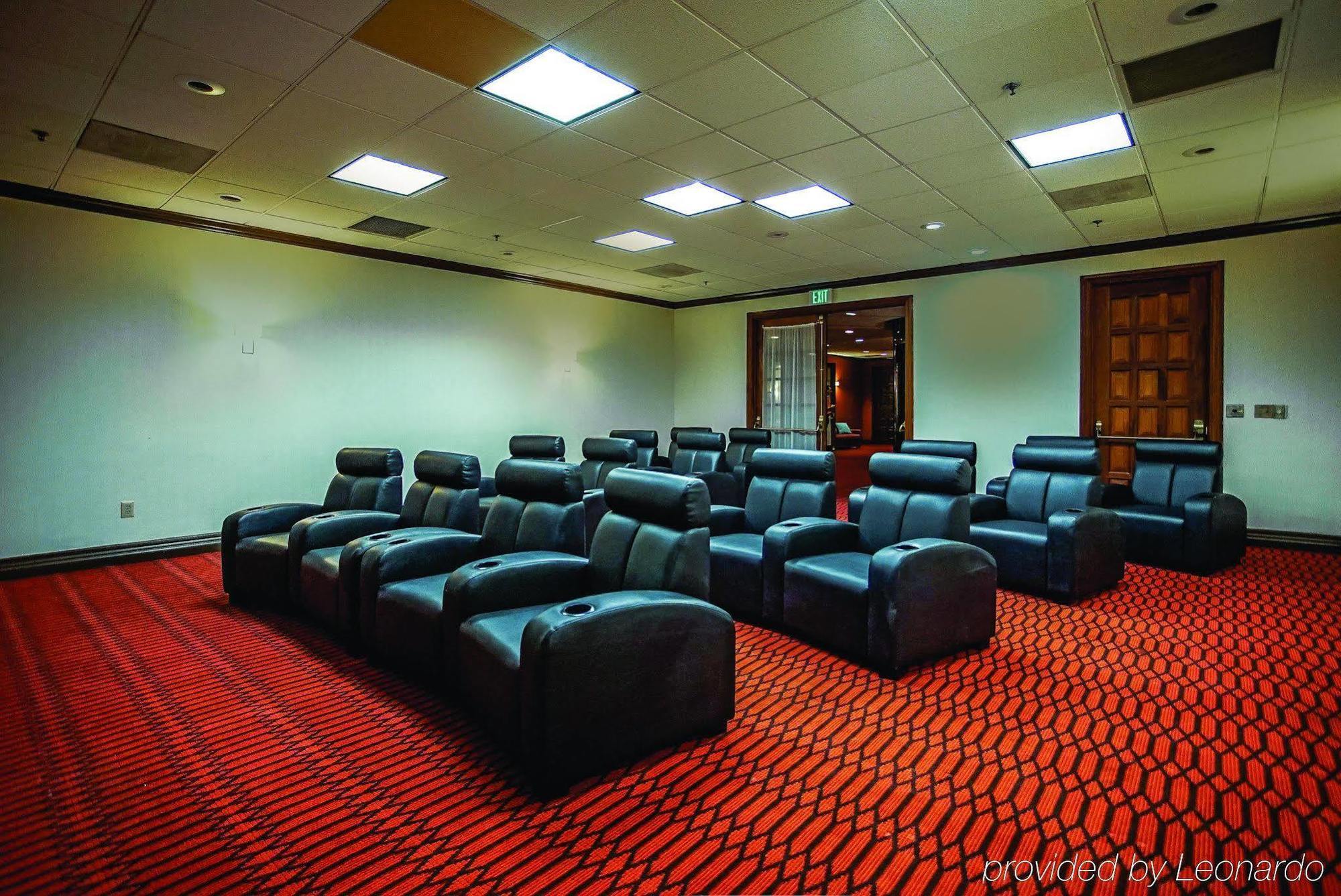 Holiday Inn & Suites Philadelphia-Runnemede/Exit 3-New Jersey Turnpike Eksteriør bilde